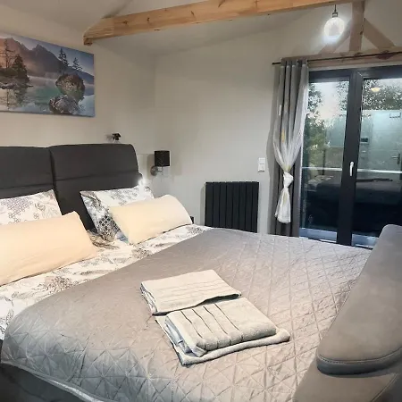 Grosszuegige 2-etagen-wohnung - Garten& Natur&see 아파트 *