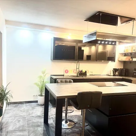 Grosszuegige 2-etagen-wohnung - Garten& Natur&see 아파트 볼렌