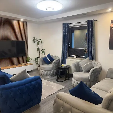 Grosszuegige 2-etagen-wohnung - Garten& Natur&see 아파트 *